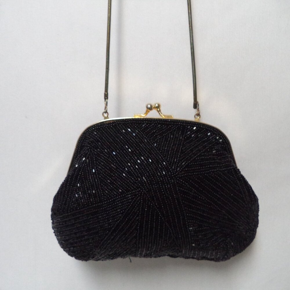 Marshall Fields Vintage beaded kiss lock purse black Occasion Chain Convertible